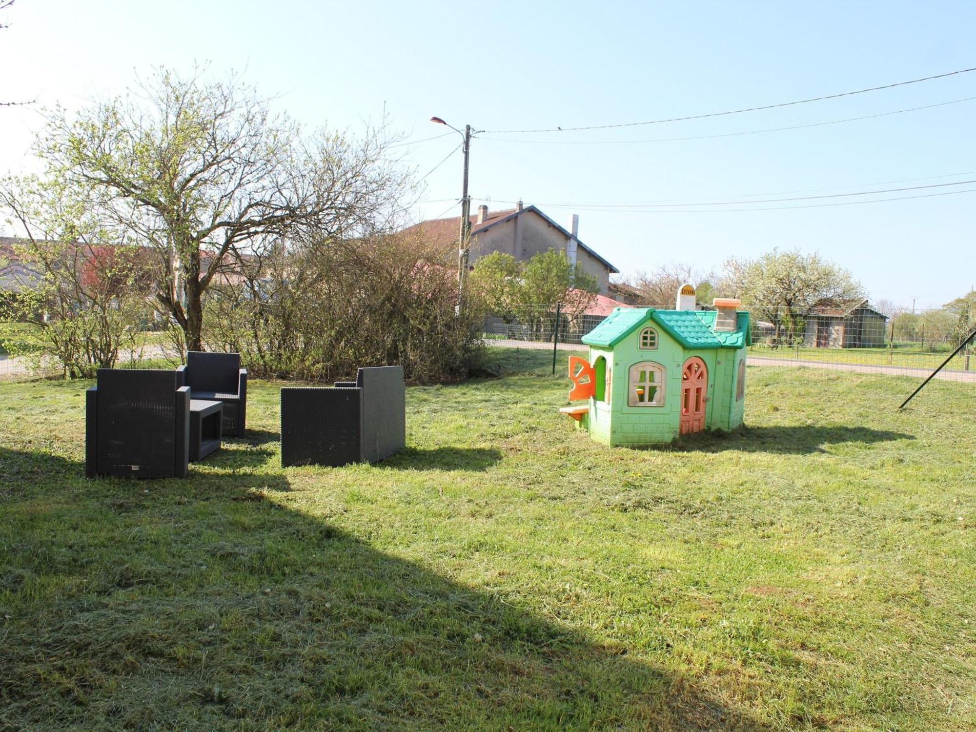 Gite Familial Et Equipe A La Campagne Avec Terrasse, Pres De Pont-A-Mousson Et De Nombreuses Activites - Fr-1-584-73 Lironville المظهر الخارجي الصورة